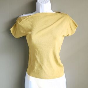 cooling fabric off shoulder top muster